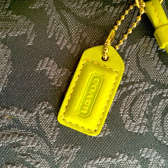 Coach wristlet - Picture 2 of 3